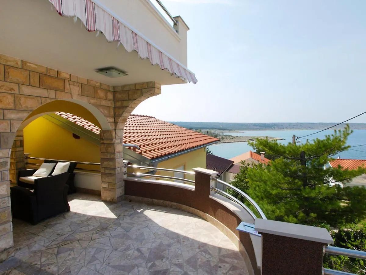 Apartment Anic-3 By Interhome