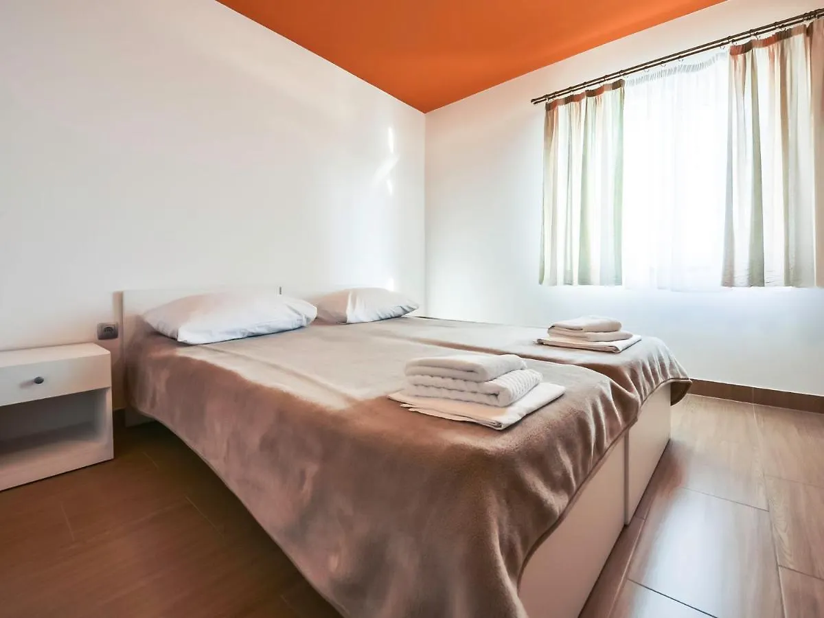 Apartment Anic-3 By Interhome