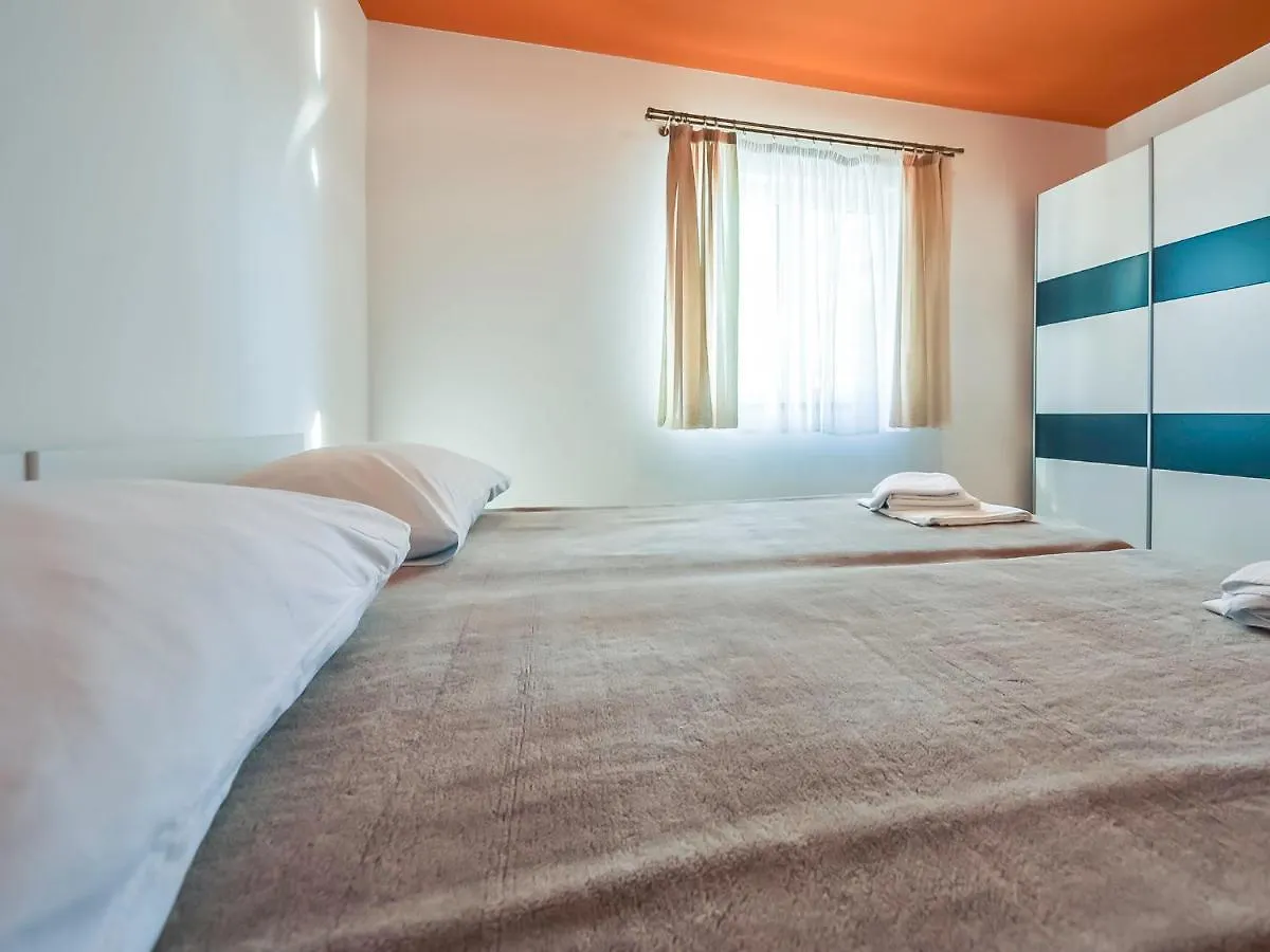Apartment Anic-3 By Interhome